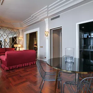 Luxury Galleria Apt - Duomo Apartamento Milán