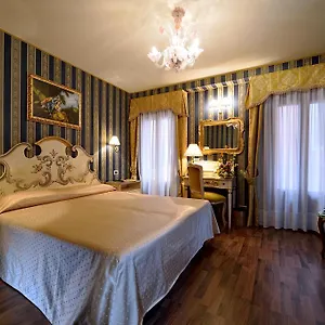 Di Milano 3*, Venise Italie