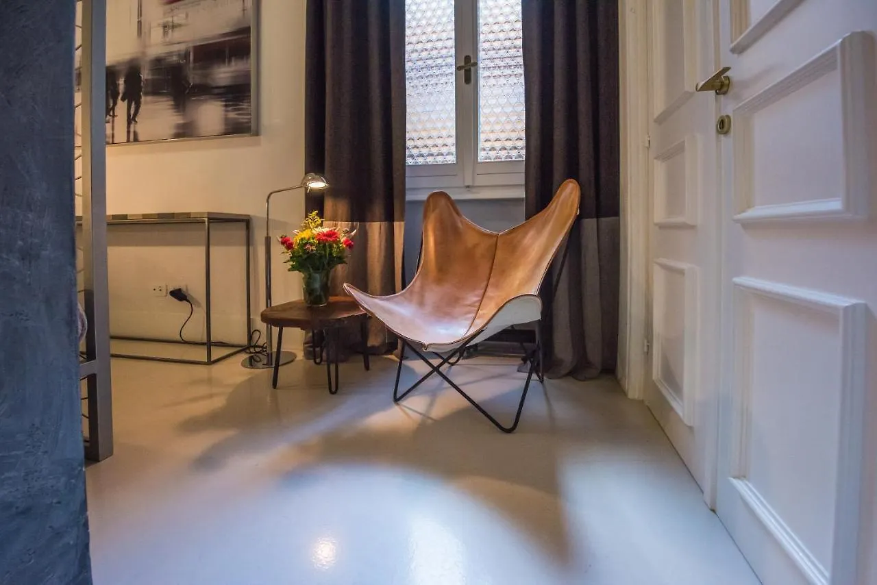 Piazza Di Spagna 9 Rome Bed & Breakfast